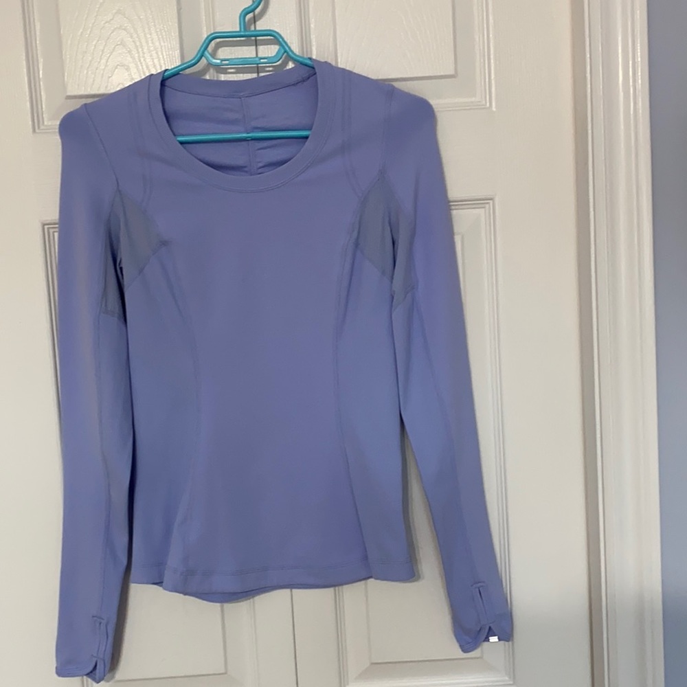 Lululemon long sleeve reversible athletic top